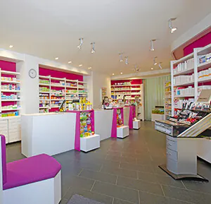 Apotheke wird mit LEDs beleuchtet